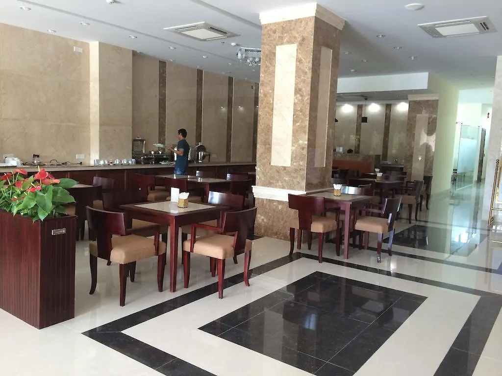 Sea Front Hotel Da Nang