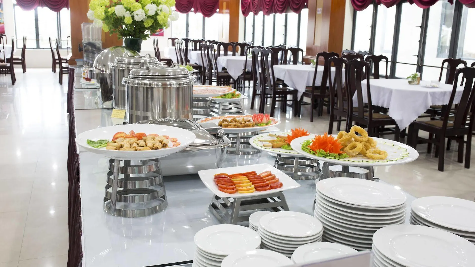 ***  Sea Front Hotel Da Nang Vietnam