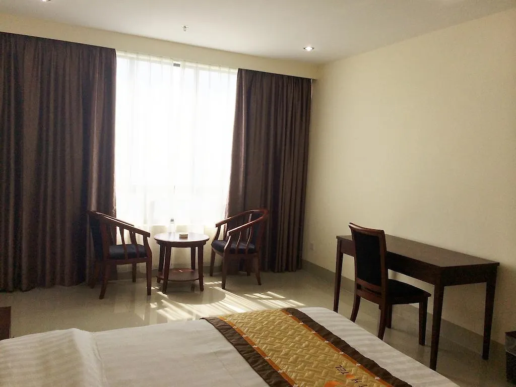 Sea Front Hotel Da Nang