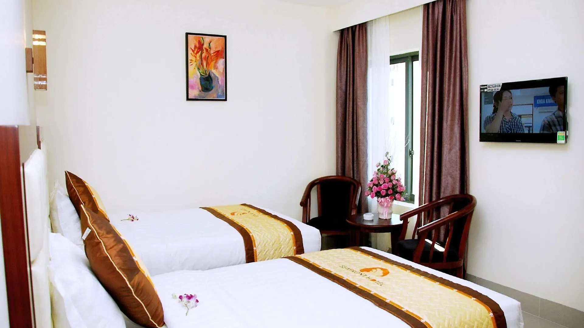 Sea Front Hotel Da Nang