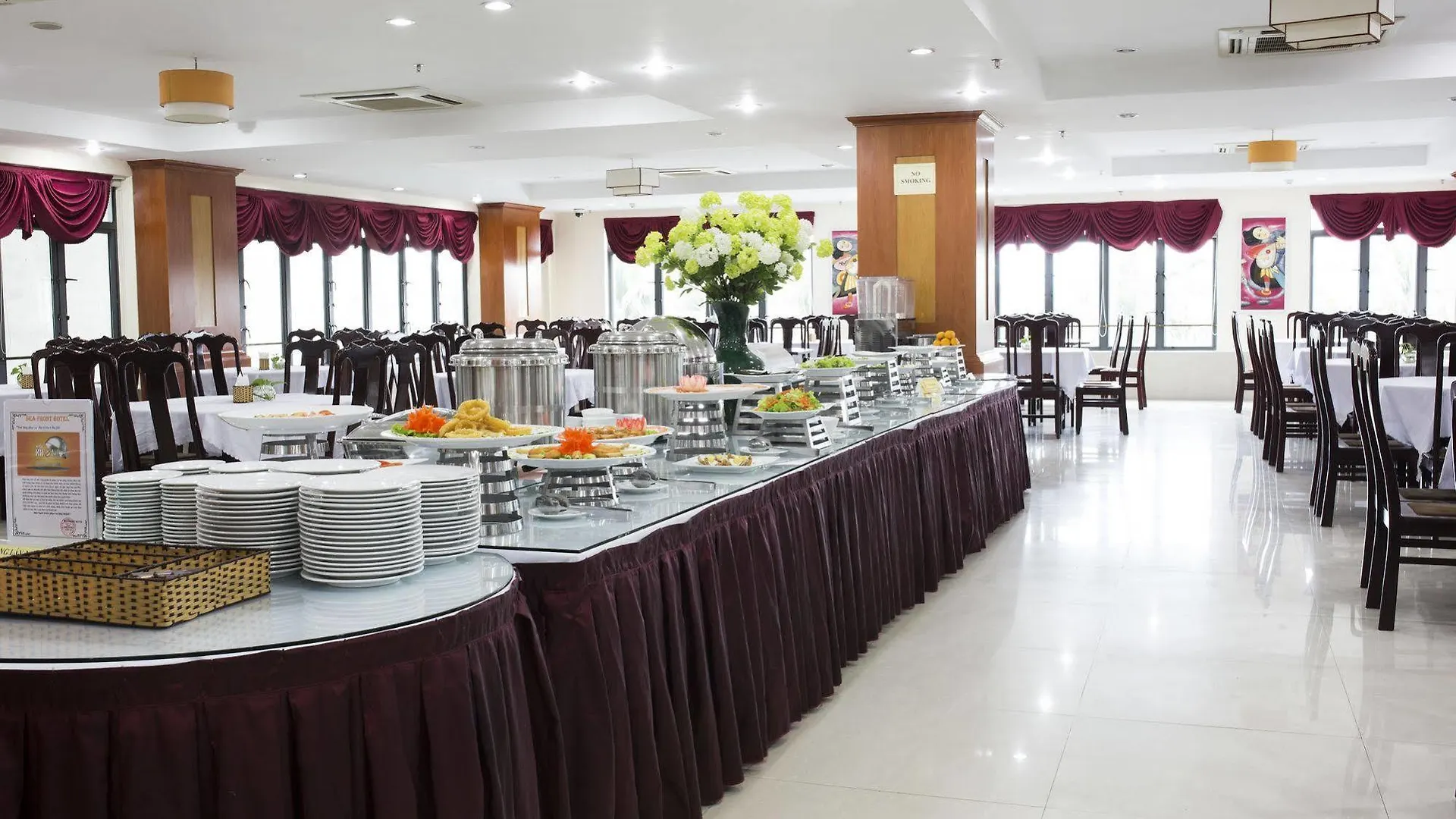 Sea Front Hotel Da Nang